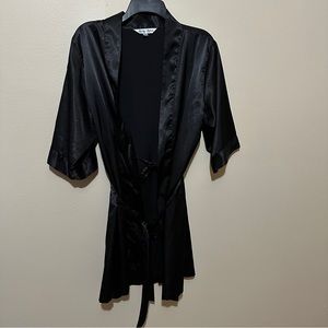 PRETTY ROBES SIZE S/M Womens Black Kimono Robes 3/4 Sleeve Open Front